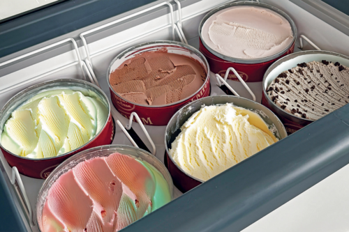 Summit SCOOPY61 71 1/2" Ice Cream Dipping Cabinet