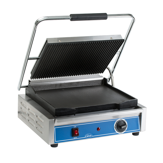 Globe GPGS1410 22 1/2" Panini Grill
