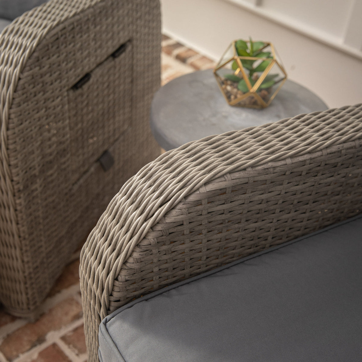 Flash Furniture LTS-0422-GY-GY-GG Indoor/Outdoor Wicker Rattan Recliner with Flip-Up Side Table in Gray (Gray Cushions/Gray Frame) - View 6