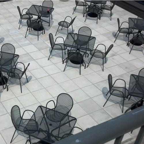 emu E802 36" Patio Table