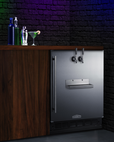 Summit SBC7BRSFRTPCF 23 5/8" Draft Beer Cooler