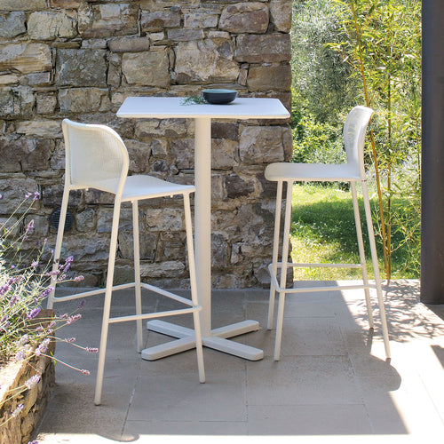 emu E528 28" Patio Table