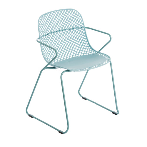 Grosfillex US137711 Patio Chair