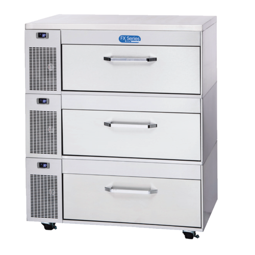 Randell FX-3SS-290 43 1/4" Reach-In Refrigerator Freezer