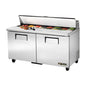 True TSSU-60-16-HC 60 3/8" 2 Doors 16 Pan Sandwich / Salad Prep Table