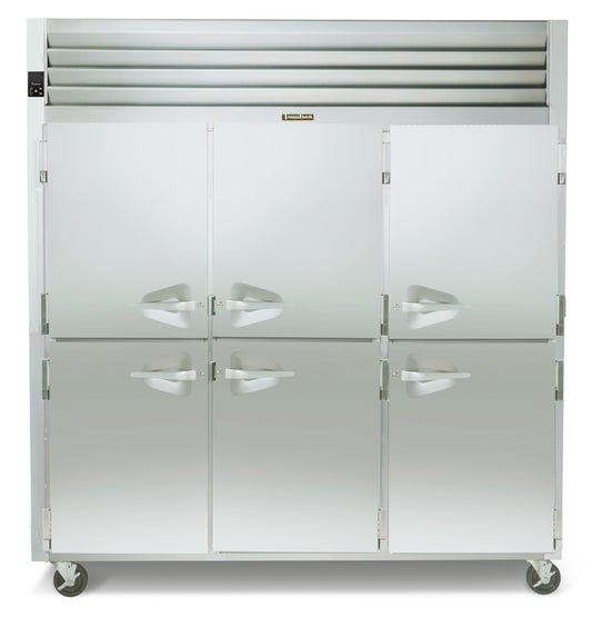 Traulsen G31002 76 1/4" 3 Section Solid Door Reach-In Freezer