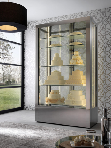 Oscartek PROVINO II G700 27 1/2" Refrigerated Display Case