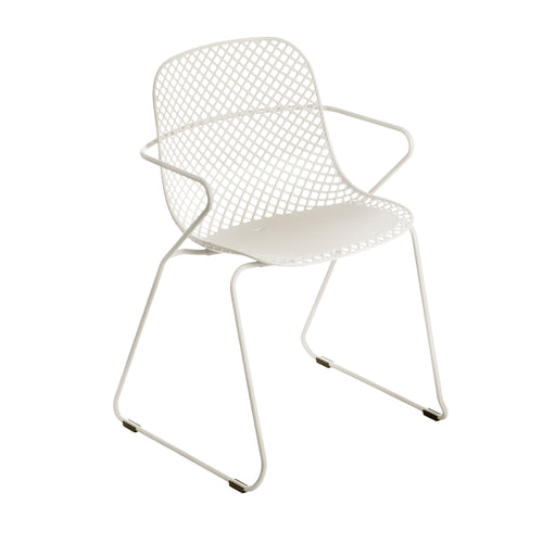 Grosfillex US137710 Patio Chair