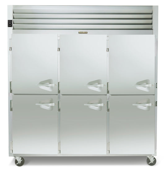 Traulsen G31003 76 1/4" 3 Section Solid Door Reach-In Freezer